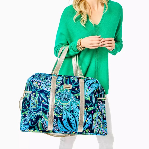 Lilly Pulitzer Handbags - Lilly Pulitzer Weekender Bag